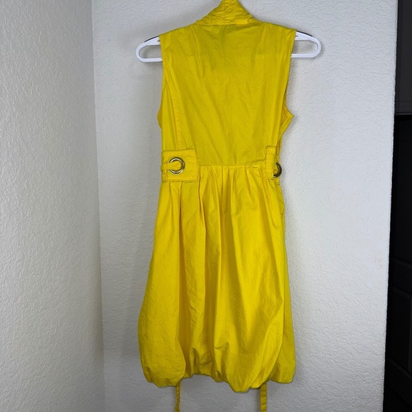Dereon Sleeveless Yellow Dress Button Down Belted Fitted Party Size Medium - Picture 2 of 6